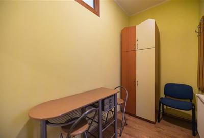 Casa pretabila: rezidential/ comercial/ servicii  Central, Fagaras - 22