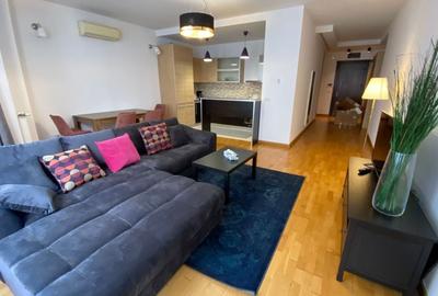 Apartament cu 3 camere decomandat, mobilat în Central