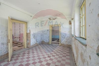 Fosta scoala saseasca semnata de Fritz Balthes - Bruiu, Sibiu - 8