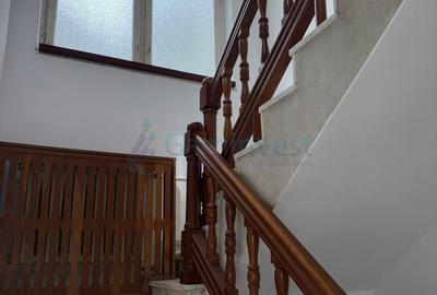 Casă individuală cu 5 camere cu Canalizare în Ultracentral - 16