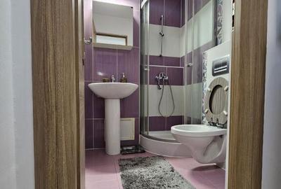 Garsonieră decomandată în Central - 2