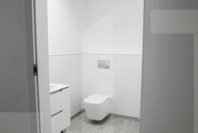 Spațiu comercial, de 286 mp, în Semicentral - 4