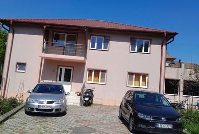 Casă cu 3 camere cu Teren 100 Mp în Băneasa - 1