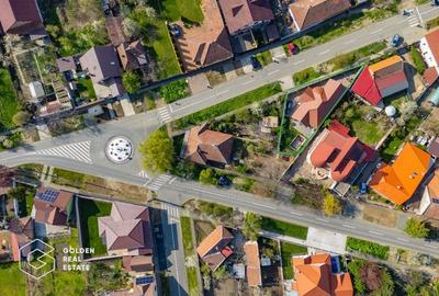 Casa spatioasa cu piscina si teren generos in Bujac - 16