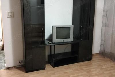 Apartament cu 3 camere semidecomandat în Mioriței - 4