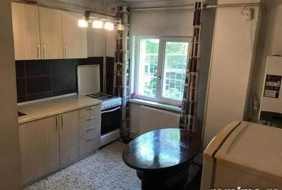 Garsonieră decomandată în Girocului - 2