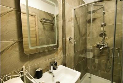 Apartament cu 3 camere în Central - 10