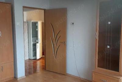 Garsonieră decomandată în Cetate - 3