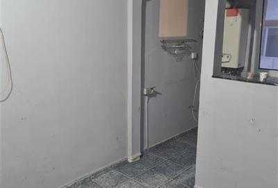 Etaj 2, 2 camere confort 1, centrala proprie , bloc izolat - 10
