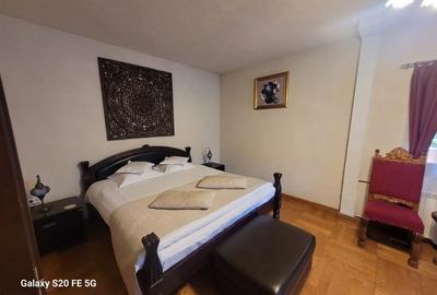 VILA D+P+E+M DE VANZARE IN SINAIA - 12