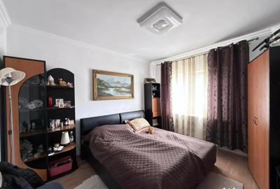 Casă cu 5 camere cu Teren 450 Mp în Central - 9
