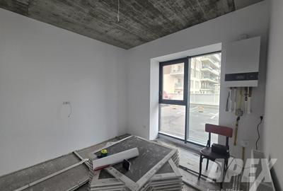 Spațiu comercial, de 85.400001525879 mp, în Drumul Taberei - 13