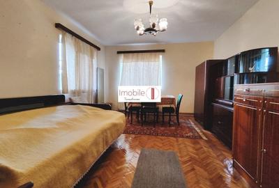 Chirie Casa Dambu Rotund | 4 camere - 3