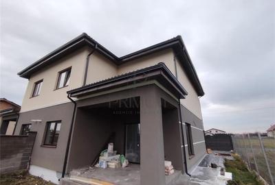 Duplex cu 5 camere cu Canalizare în Moșnița Nouă - 3