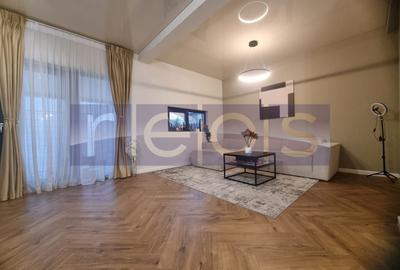 Casă individuală cu 4 camere cu Canalizare în Central - 2