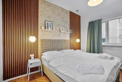 Apartament cu 6 camere decomandat, mobilat în Magheru - 26