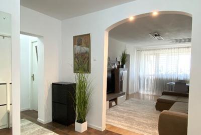 Vand apartament 3 camere Sos. Colentina nr. 72, 65mp utili. Proprietar - 7