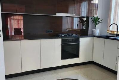 Casa moderna 5 camere, 240 mp + 500mp teren zona Harman Casa moderna 5 camere, 240 mp + 500mp teren zona Harman - 7