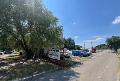 Vand teren cu fronton la Calea Sagului