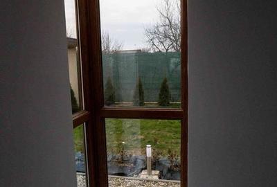 Casă cu Teren 1072 Mp în Central - 7