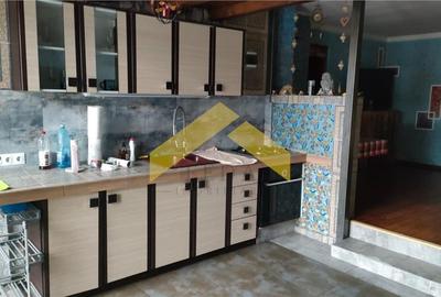 Casa 3 camere de vanzare in Kisdombegyh?z, Ungaria - 5