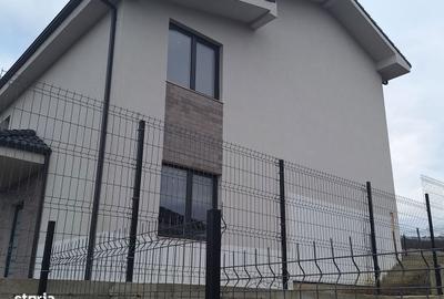 Casă cu 5 camere cu Teren 180 Mp în Apahida - 10