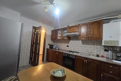 Apartament cu 2 camere decomandat în Central - 4