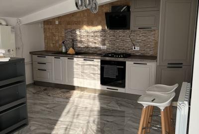 Apartament decomandat în Central - 3