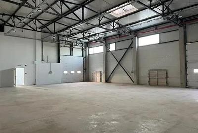 Spațiu comercial, de 412 mp, în Nord - 13