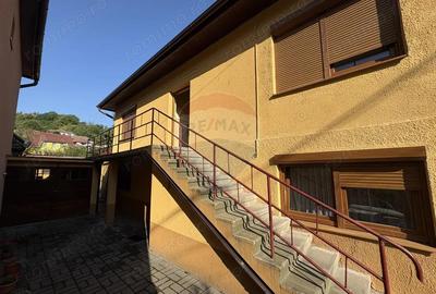 Casa 4 camere, 2 bai, curte 450mp, zona Baznei - 3