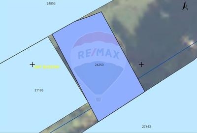 Teren intravilan 1.117 mp cu vedere spectaculoasa spre Crucea Caraiman - 9