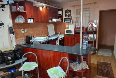 Casă cu 5 camere cu Teren 812 Mp în Central - 6