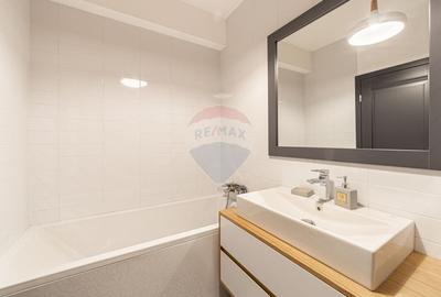 Apartament cu 3 camere decomandat, mobilat în UTA - 13