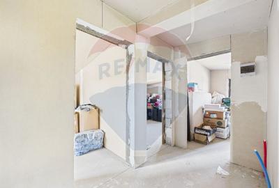 Casă cu 5 camere cu Teren 501 Mp în Est - 5