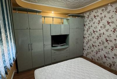 Ap 2 cam conf 1 A dec, et 4/10, zona 9 Mai-Billa - 2