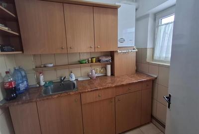 Garsonieră semidecomandată, mobilată în Hipodrom 4 - 6