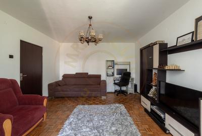 Apartament cu 2 camere semidecomandat în Calea București - 2