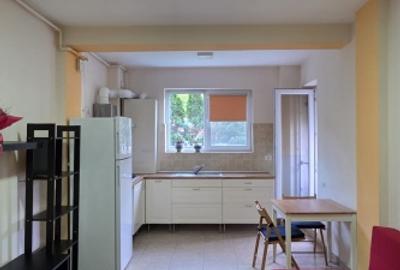 Apartament cu 2 camere, mobilat în Păcii - 2