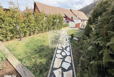 Casă cu 6 camere cu Teren 600 Mp în Central - 3