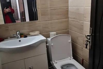 Apartament cu 3 camere decomandat în Patria