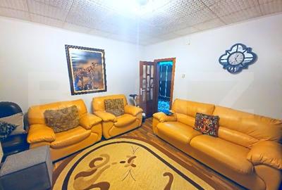 Apartament 3 camere decomandat • complet utilat & mobilat • gradina proprie 50 m - 1