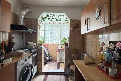 Apartament cu 2 camere decomandat, mobilat în Titan - 4