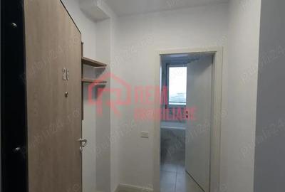 Apartament cu 2 camere semidecomandat în Colentina
