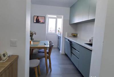 Apartament cu 3 camere decomandat în Central - 3