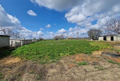 Casă cu 4 camere în Berteștii de Jos - 1