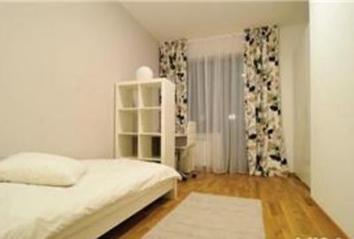 Apartament cu 4 camere decomandat, mobilat în Băneasa - 14