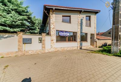 Spațiu comercial, de 210 mp, în Subcetate - 1