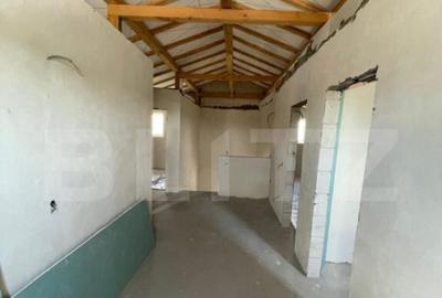 Casă cu 5 camere cu Teren 1062 Mp în Ghercești - 14