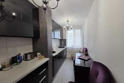 Apartament cu 2 camere decomandat în Baba Novac - 3