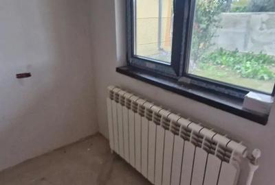 2 case vanzare obrejita - 5